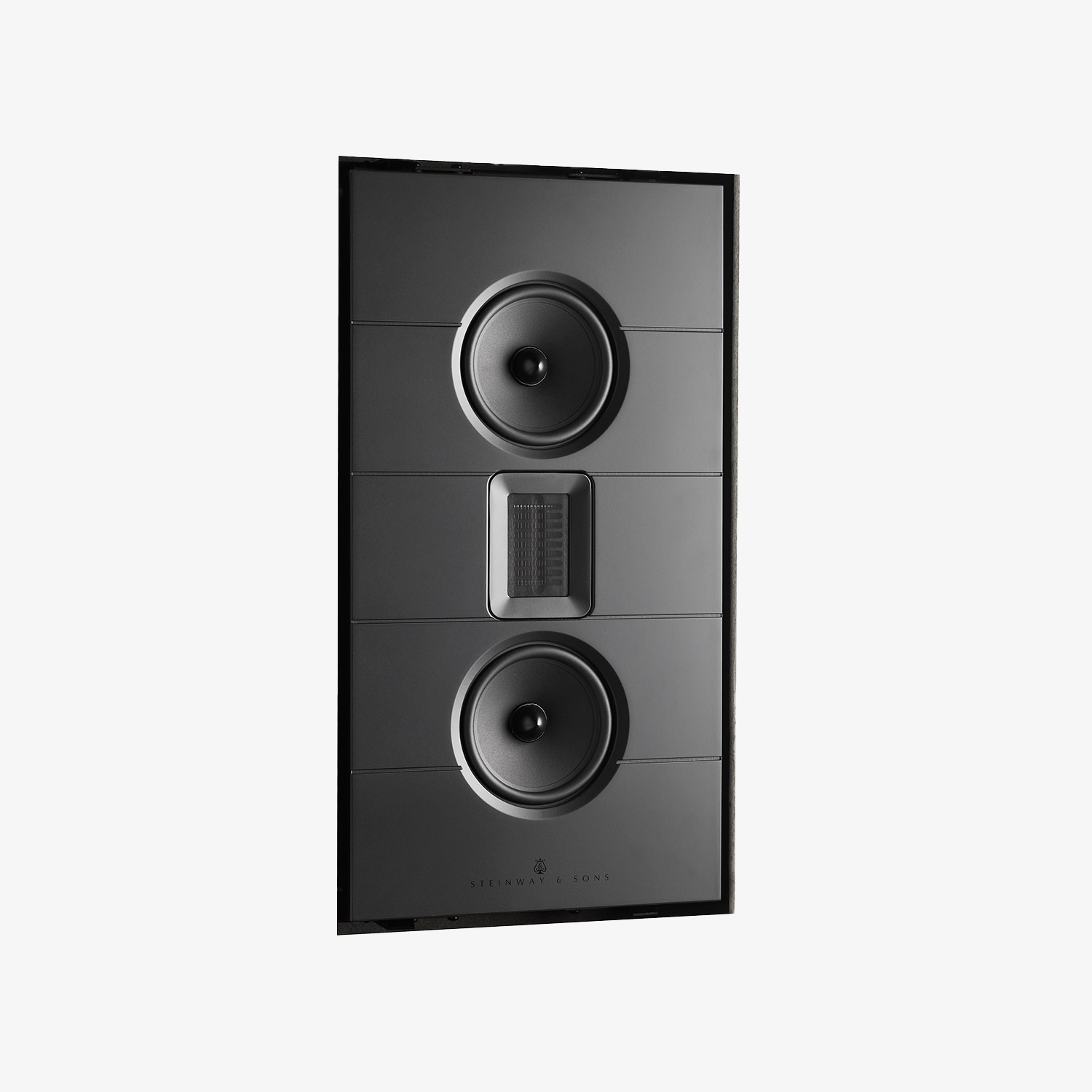Enceinte Steinway Lyngdorf Model M L/R, compacte, on-wall ou in-wall, avec tweeter Air Motion Transformer et médium aluminium pour un son clair et net.